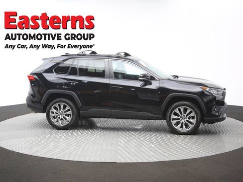 Used 2020 Toyota RAV4 XLE Premium AWD/4WD image 50