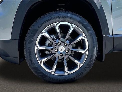 New 2026 GMC Terrain Elevation w/ Elevation Premium Package AWD/4WD image 14