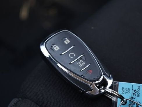 Used 2023 Chevrolet Malibu LT FWD image 29
