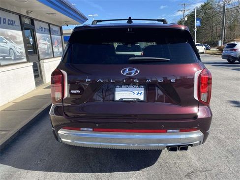 Used 2023 Hyundai Palisade Calligraphy image 5