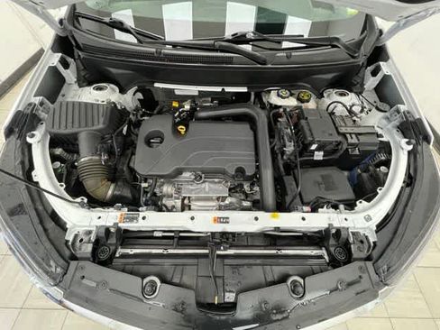 Certified 2024 Chevrolet Equinox LT AWD/4WD image 15