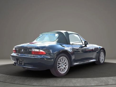Used 1999 BMW Z3 2.8 RWD image 6