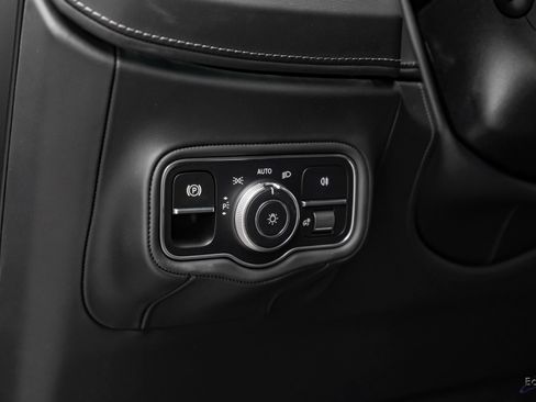 Used 2027 Mercedes-Benz G 63 AMG 4MATIC image 69