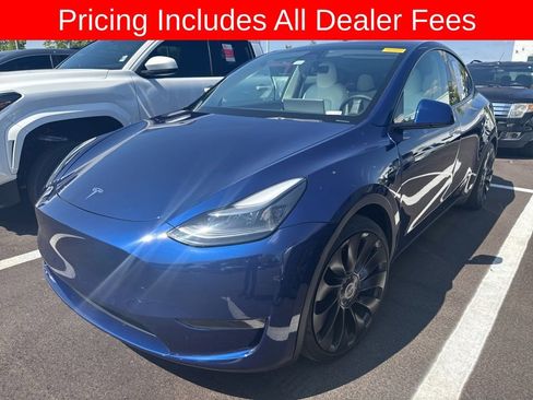 Used 2022 Tesla Model Y Performance AWD/4WD image 1