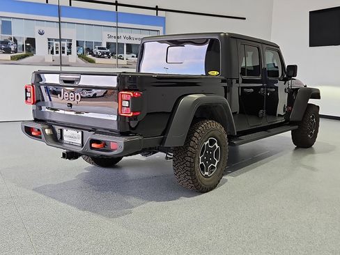 Used 2021 Jeep Gladiator Mojave AWD/4WD image 3