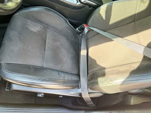 Used 2023 Dodge Challenger R/T w/ Plus Package image 19