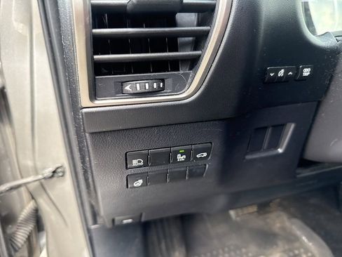 Used 2018 Lexus NX 300h AWD w/ Luxury Package image 17