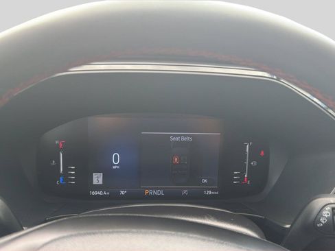 Used 2024 Ford Escape ST-Line w/ Tech Pack #1 AWD/4WD image 12