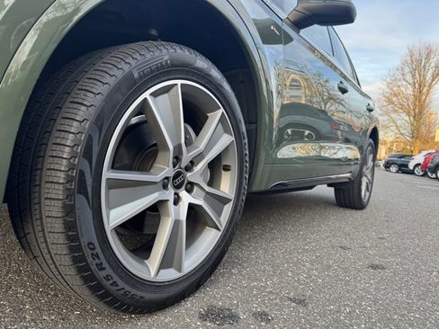 Used 2025 Audi Q5 2.0T Premium w/ Convenience Plus Package image 9