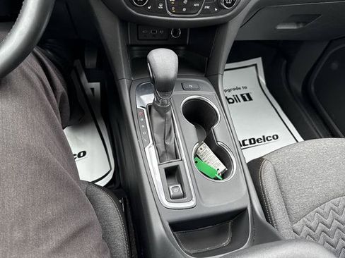 Certified 2024 Chevrolet Equinox LT w/ LPO, Floor Liner Package FWD image 23