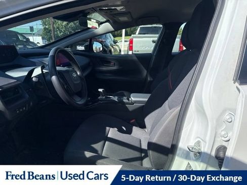 Used 2024 Toyota Prius Prime FWD image 23