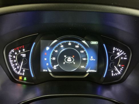 Used 2019 Hyundai Santa Fe AWD image 18