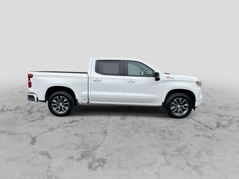 Used 2023 Chevrolet Silverado 1500 RST AWD/4WD image 9