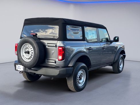 New 2025 Ford Bronco 4-Door image 10