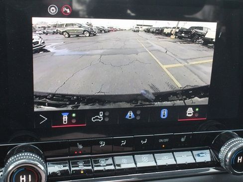 New 2026 GMC Canyon Elevation w/ Convenience Package image 46