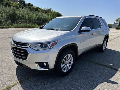 Used 2021 Chevrolet Traverse LT