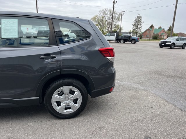 Used 2023 Subaru Forester AWD/4WD image 9
