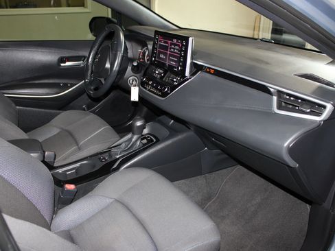 Used 2021 Toyota Corolla SE FWD image 28