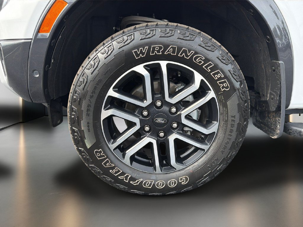 Used 2024 Ford Ranger Lariat w/ FX4 Off-Road Package AWD/4WD image 10