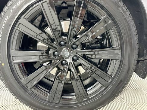Used 2023 Land Rover Range Rover SE AWD/4WD image 32