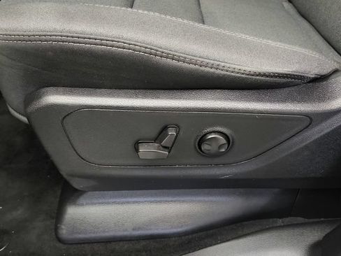 Used 2022 RAM 1500 Big Horn RWD image 20