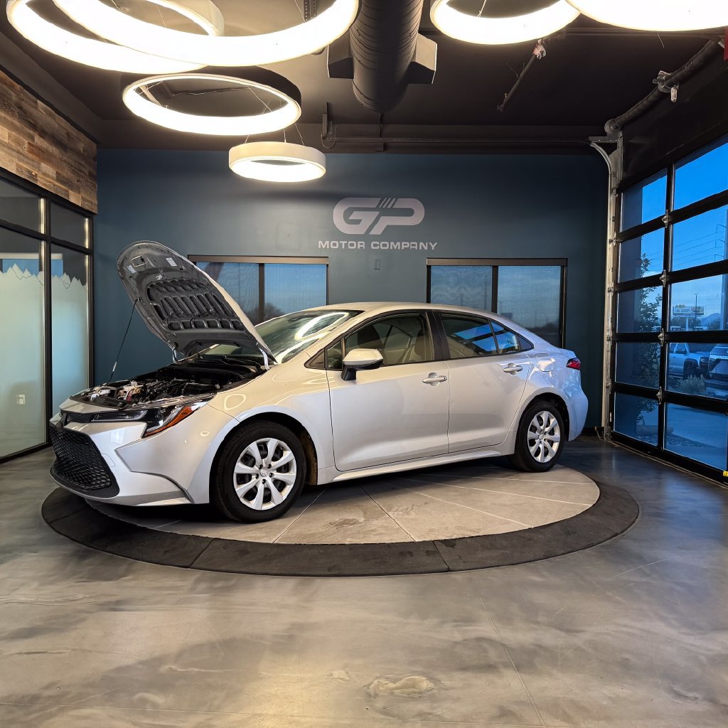 Used 2020 Toyota Corolla LE FWD image 24