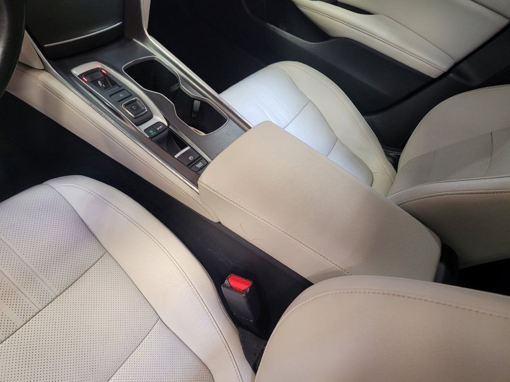 Used 2019 Honda Accord Touring image 26