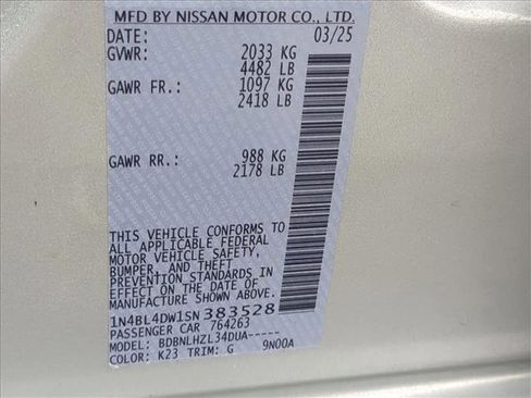 Used 2025 Nissan Altima 2.5 SV image 29