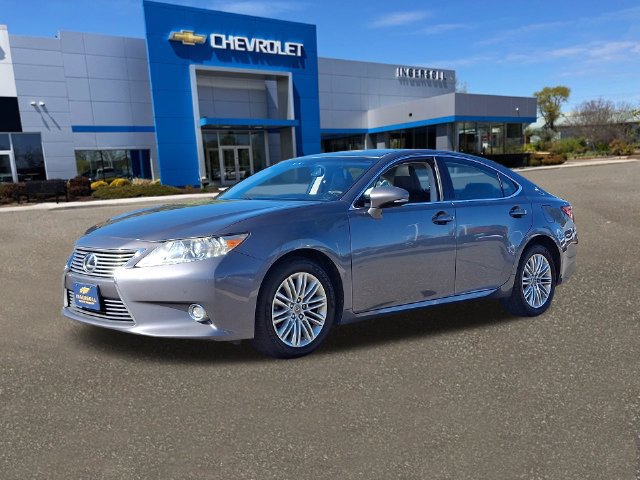 Used 2015 Lexus ES 350 w/ Luxury Package FWD image 34