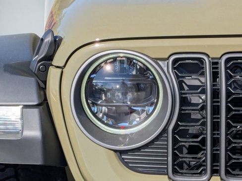 New 2026 Jeep Gladiator Rubicon w/ Safety Group image 9