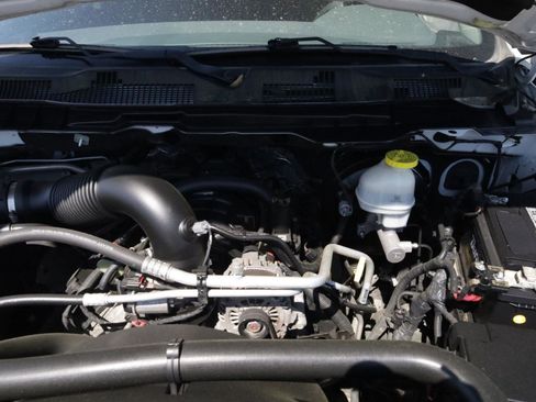 Used 2020 RAM 1500 Classic Warlock AWD/4WD image 19
