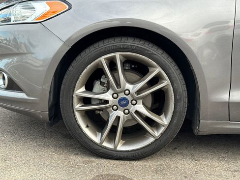 Used 2014 Ford Fusion Titanium image 4