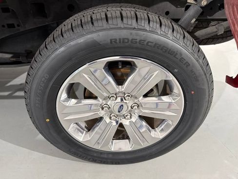Used 2020 Ford F150 Lariat w/ Equipment Group 502A Luxury AWD/4WD image 7
