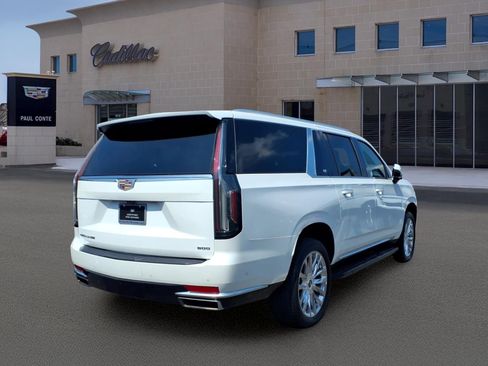 Used 2022 Cadillac Escalade ESV Premium Luxury AWD/4WD image 5