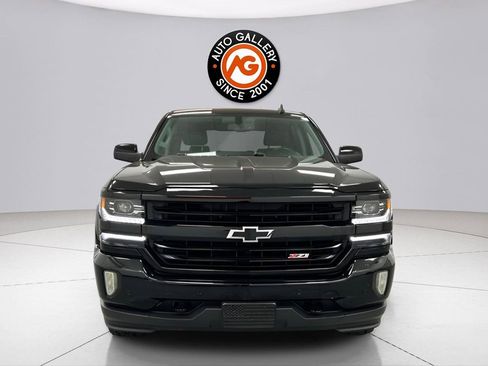 Used 2017 Chevrolet Silverado 1500 LTZ Z71 w/ LTZ Plus Package image 2