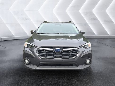 Used 2024 Subaru Crosstrek 2.0i Premium AWD/4WD image 8