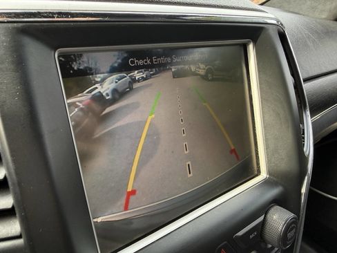 Used 2014 Jeep Grand Cherokee Summit image 21