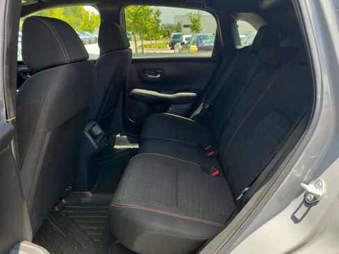 Used 2024 Honda HR-V Sport image 12