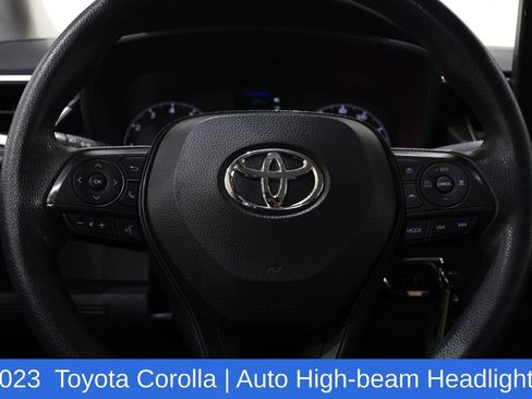 Used 2023 Toyota Corolla LE image 11