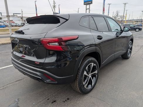 Used 2024 Chevrolet Trax RS image 5