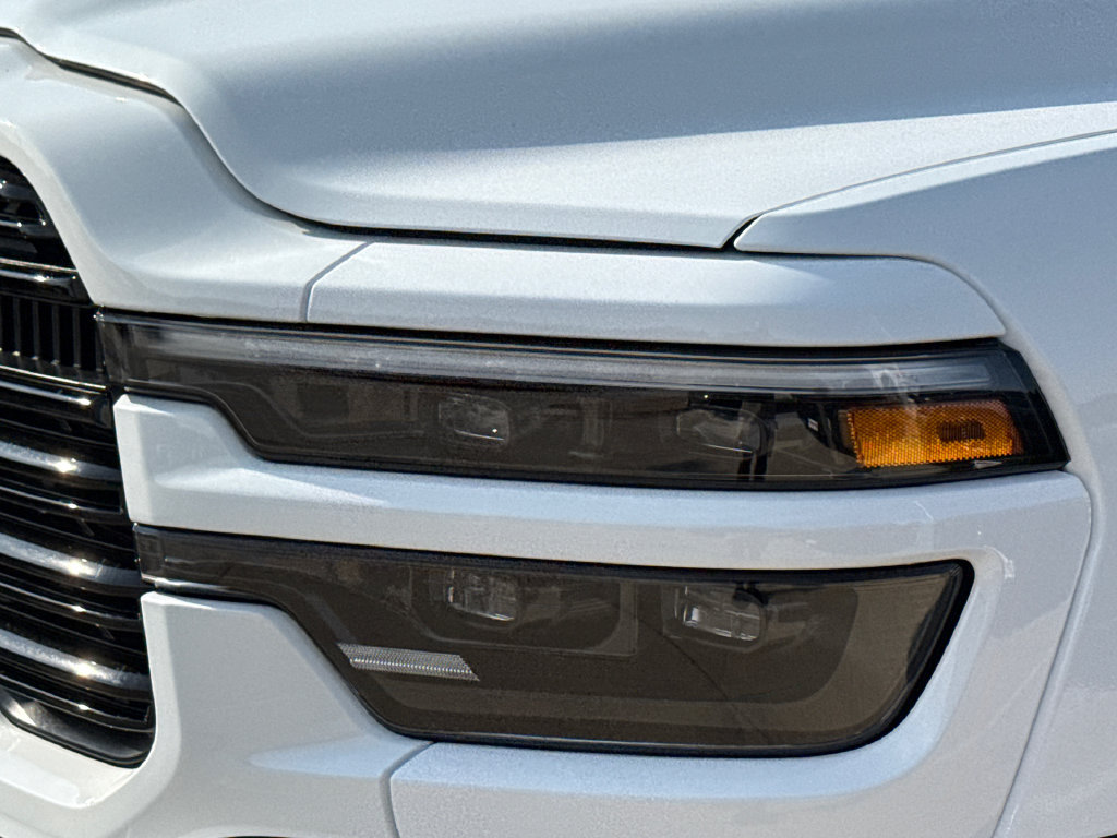 New 2027 RAM 2500 Laramie AWD/4WD image 4