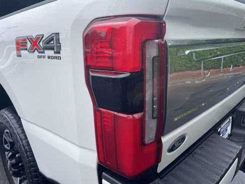 Used 2024 Ford F350 Platinum AWD/4WD image 40