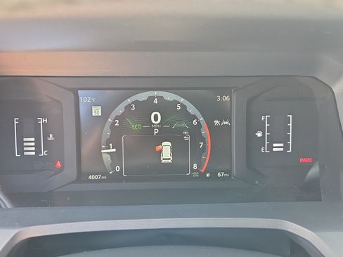 Certified 2026 Toyota 4Runner SR5 AWD/4WD image 18