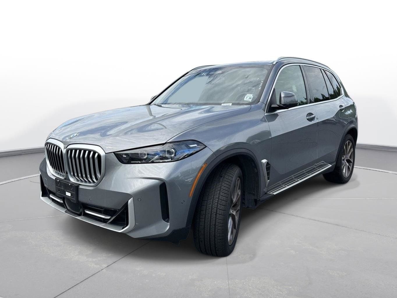 Used 2026 BMW X5 xDrive40i AWD/4WD image 2