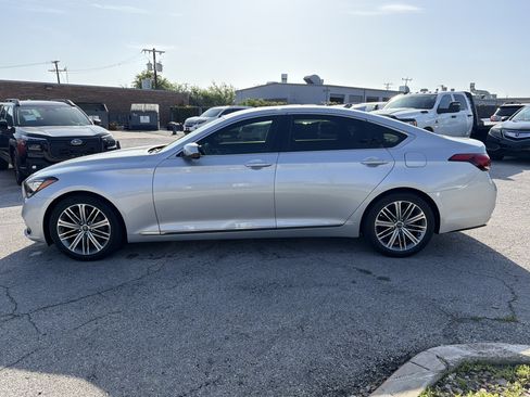 Used 2018 Genesis G80 3.8 AWD/4WD image 6