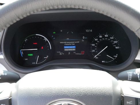Certified 2025 Toyota Sienna XLE w/ XLE Plus Package AWD/4WD image 21
