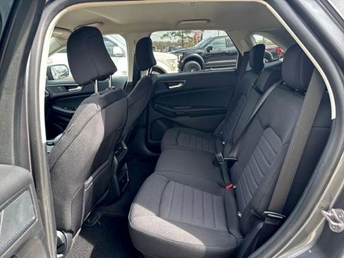 New 2024 Ford Edge SE image 10