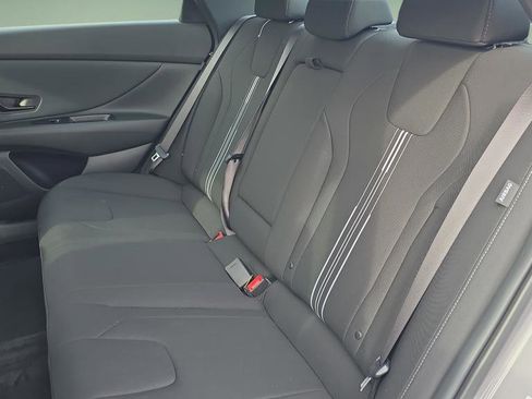 New 2026 Hyundai Elantra SEL Sport Premium FWD image 9