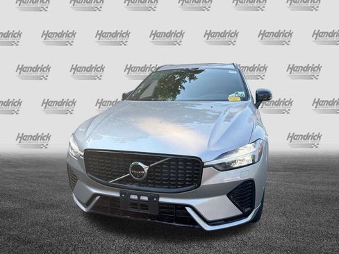 Used 2024 Volvo XC60 T8 Plus w/ Protection Package Premier AWD/4WD image 6