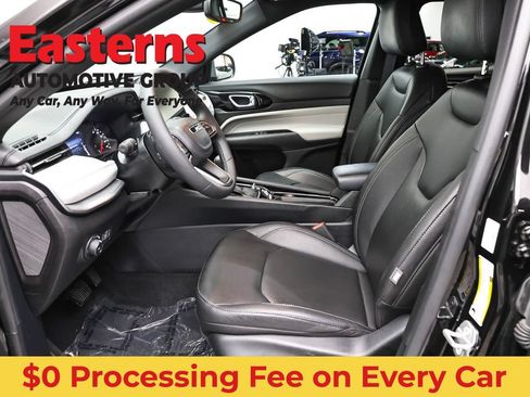 Used 2025 Jeep Compass Limited AWD/4WD image 14